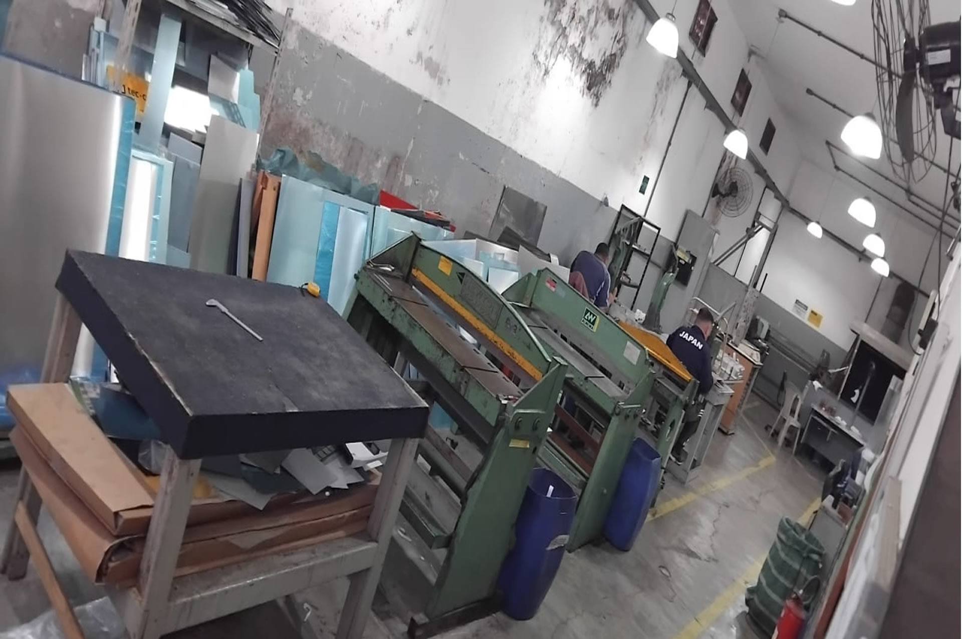 Processo de Anodização e Impressão